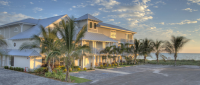 Mainsail Beach Inn